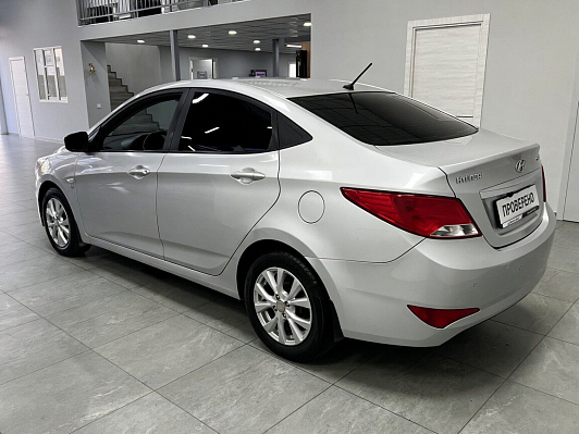 Hyundai Solaris Elegance, 2015 года, пробег 202566 км