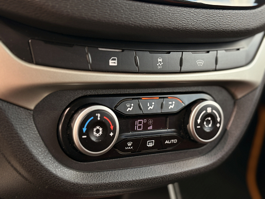Lada (ВАЗ) Vesta Comfort Image, 2019 года, пробег 98000 км