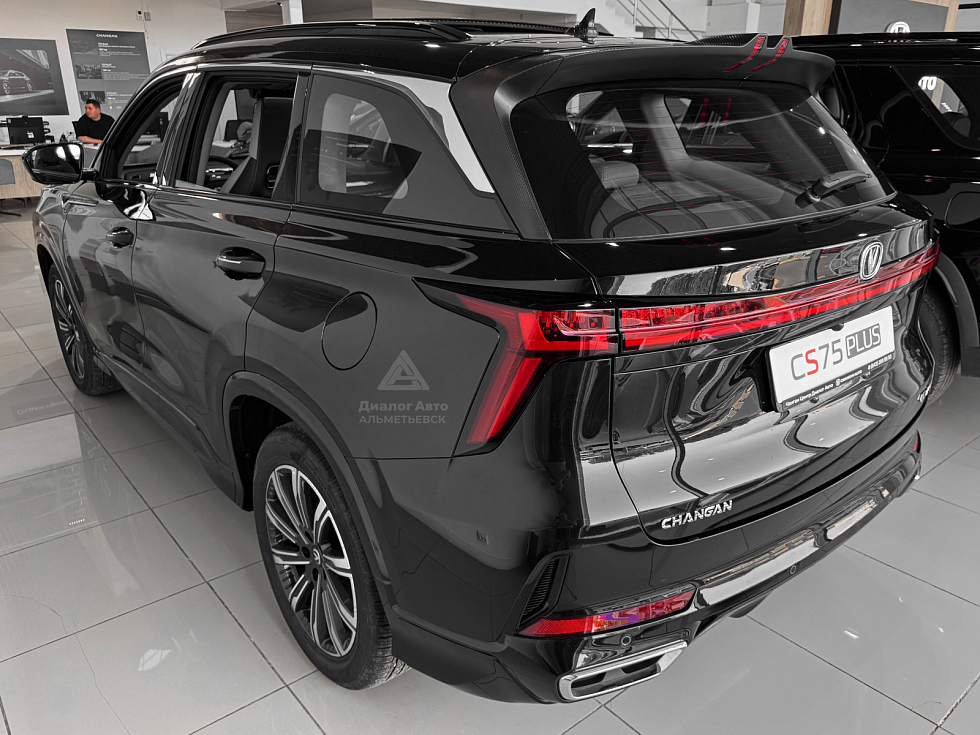 Changan CS75 Plus Tech, черный