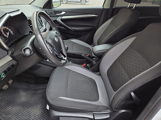Lada (ВАЗ) Vesta, 2023 года, пробег 40130 км