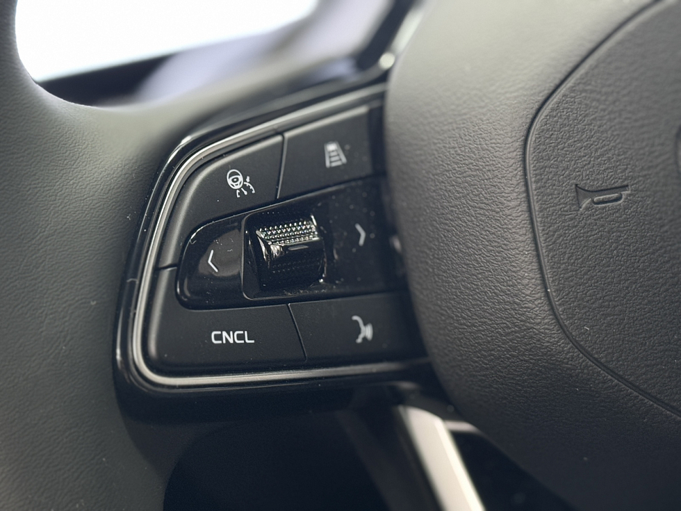 Geely Monjaro Flagship, черный