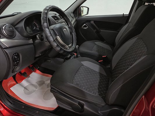 Lada (ВАЗ) Granta, 2019 года, пробег 118250 км
