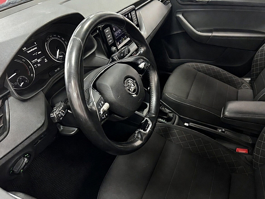 Skoda Rapid Hockey Edition, 2020 года, пробег 119835 км