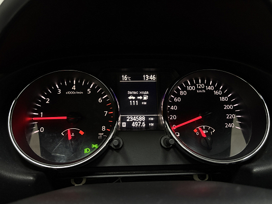 Nissan Qashqai XE, 2010 года, пробег 234508 км