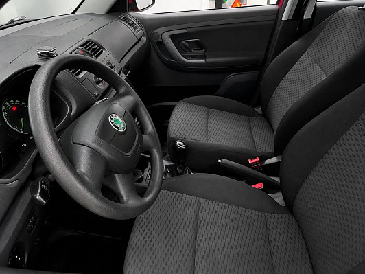 Skoda Fabia Fresh, 2011 года, пробег 83369 км