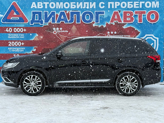Mitsubishi Outlander Instyle, 2015 года, пробег 195496 км