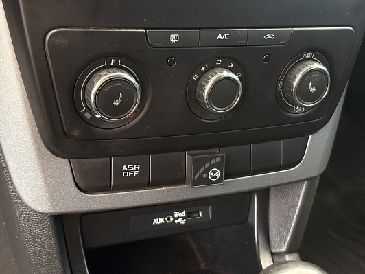 Skoda Yeti Active Outdoor, 2015 года, пробег 247049 км