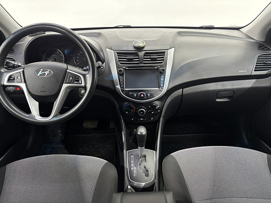 Hyundai Solaris, 2011 года, пробег 154000 км