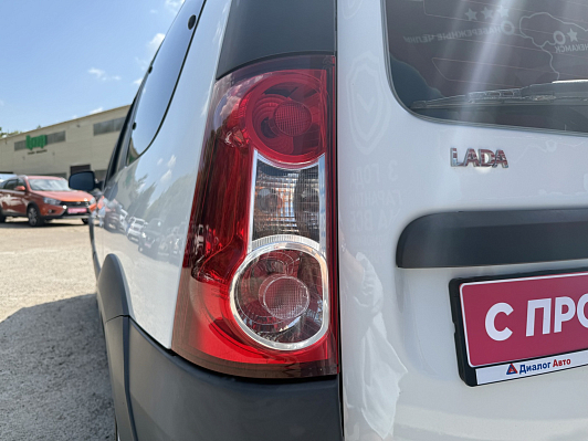 Lada (ВАЗ) Largus Luxe, 2019 года, пробег 183000 км