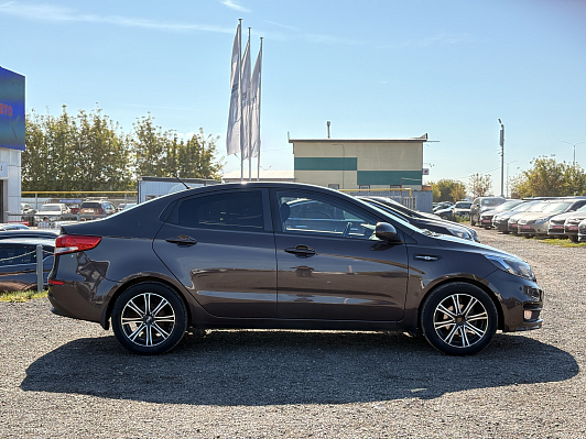 Kia Rio Luxe, 2016 года, пробег 113372 км