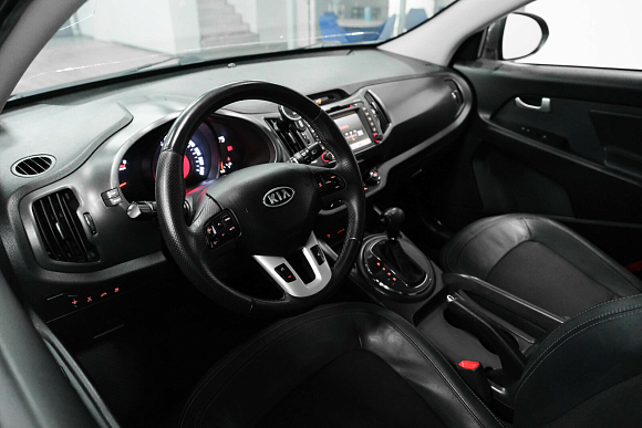 Kia Sportage Premium, 2012 года, пробег 290452 км