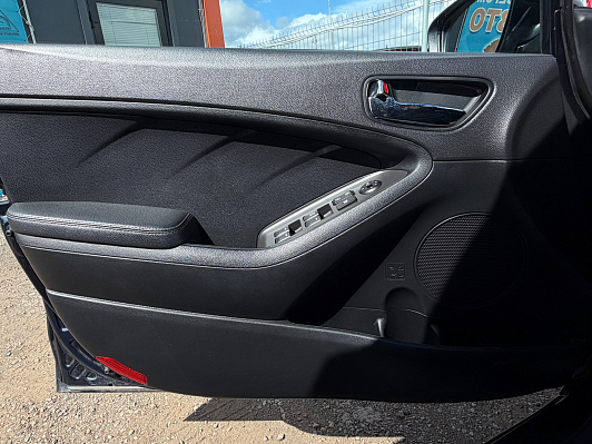 Kia Cerato Luxe, 2019 года, пробег 133000 км