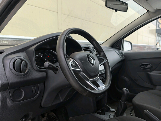 Renault Logan Access, 2019 года, пробег 83747 км