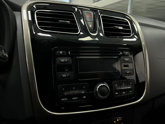 Renault Sandero Privilege, 2015 года, пробег 81000 км