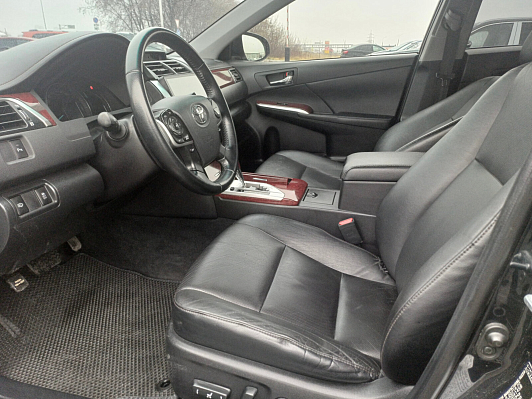 Toyota Camry, 2013 года, пробег 192972 км