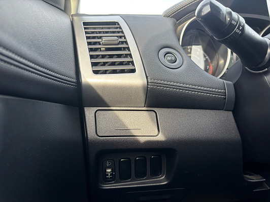 Mitsubishi Outlander Instyle, 2010 года, пробег 159500 км