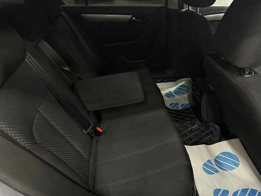Volkswagen Passat Trendline, 2012 года, пробег 223900 км