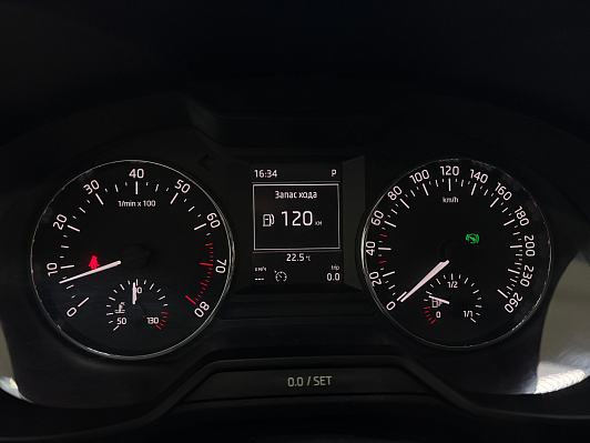 Skoda Octavia, 2014 года, пробег 331800 км