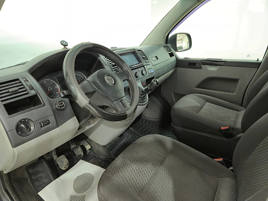 Volkswagen Caravelle, 2012 года, пробег 578497 км