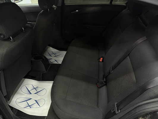 Opel Astra Enjoy, 2011 года, пробег 154107 км