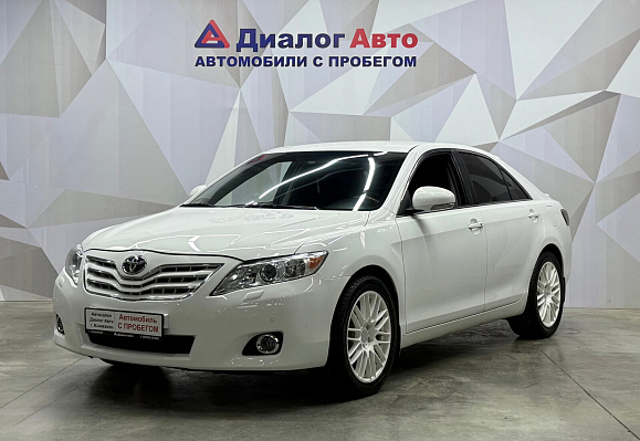 Toyota Camry, 2009 года, пробег 235000 км