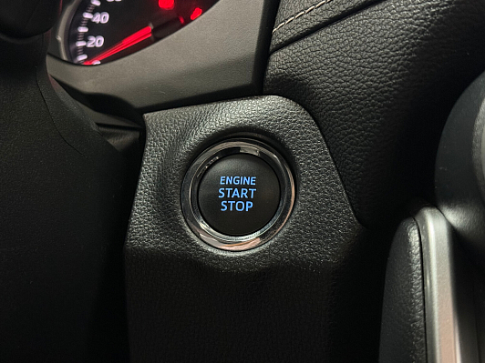 Toyota RAV4 Комфорт, 2020 года, пробег 91349 км