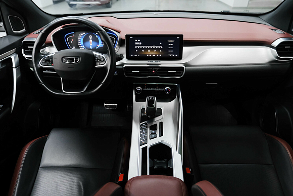 Geely Coolray Flagship, 2021 года, пробег 25566 км