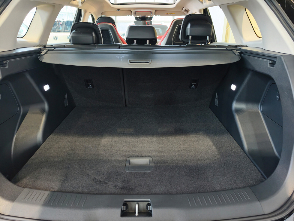 Hongqi HS3 Comfort, черный