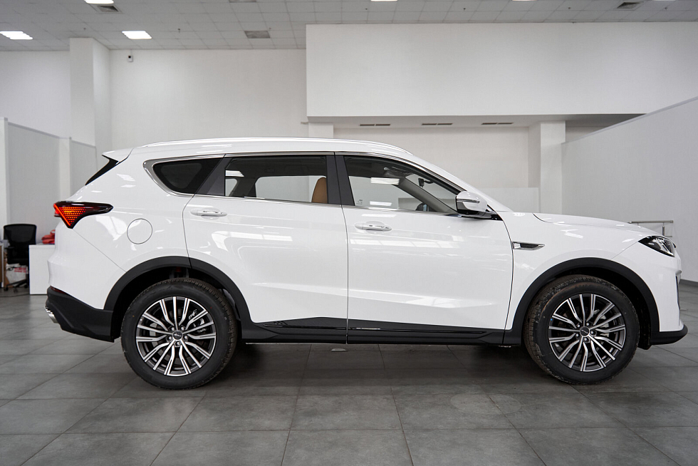 JETOUR X70 PLUS Luxury, белый