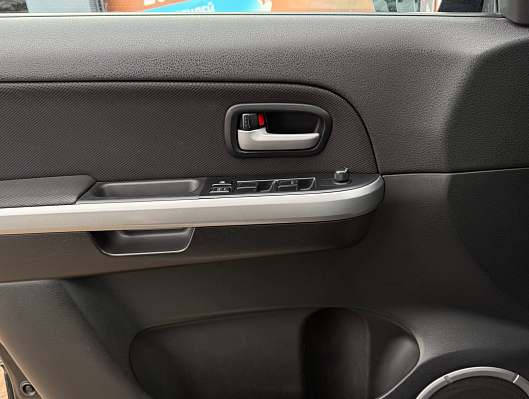 Suzuki Grand Vitara JLX-E SE Exclusive, 2011 года, пробег 90000 км