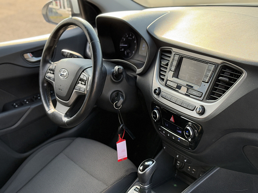 Hyundai Solaris Elegance, 2017 года, пробег 149275 км