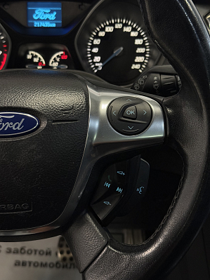 Ford Focus SYNC Edition, 2013 года, пробег 217000 км