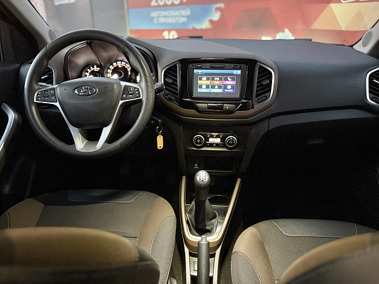 Lada (ВАЗ) XRAY Luxe Prestige, 2019 года, пробег 114500 км