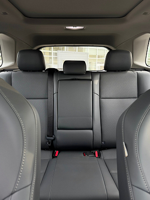 Toyota RAV4 Luxury, 2026 года, пробег 268 км