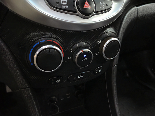 Hyundai Solaris Comfort, 2015 года, пробег 168326 км