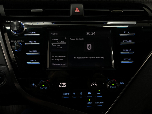 Toyota Camry Элеганс Safety, 2018 года, пробег 95146 км
