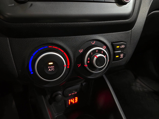 Kia Rio Luxe, 2013 года, пробег 139853 км