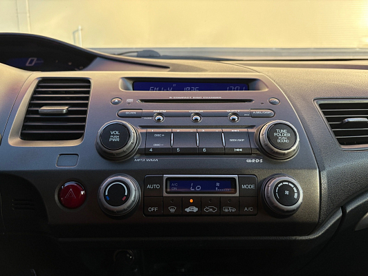 Honda Civic, 2009 года, пробег 246635 км