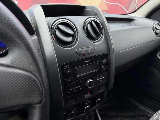 Renault Duster Expression, 2017 года, пробег 95000 км