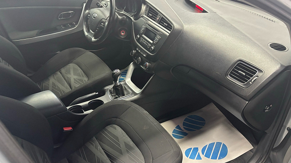 Kia Ceed Comfort, 2015 года, пробег 126108 км