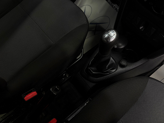 Renault Logan Access, 2015 года, пробег 157838 км