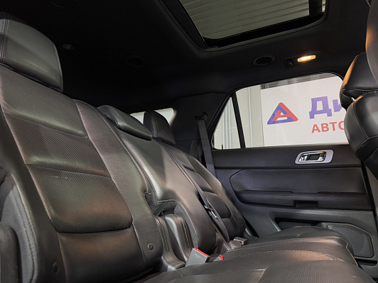 Ford Explorer Limited, 2013 года, пробег 200500 км