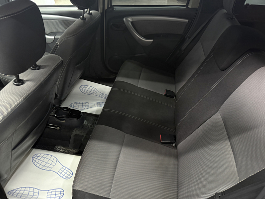 Renault Duster Privilege, 2013 года, пробег 119000 км