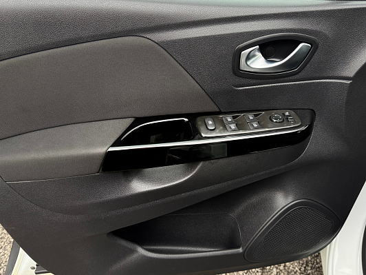 Renault Kaptur Drive, 2021 года, пробег 106252 км