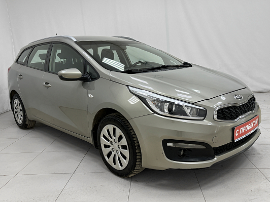 Kia Ceed Comfort, 2016 года, пробег 283000 км