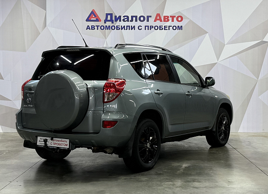 Toyota RAV4 Луна+, 2007 года, пробег 304500 км