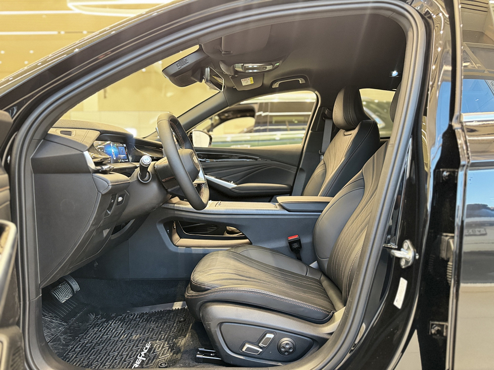 Geely Preface Флагман, черный