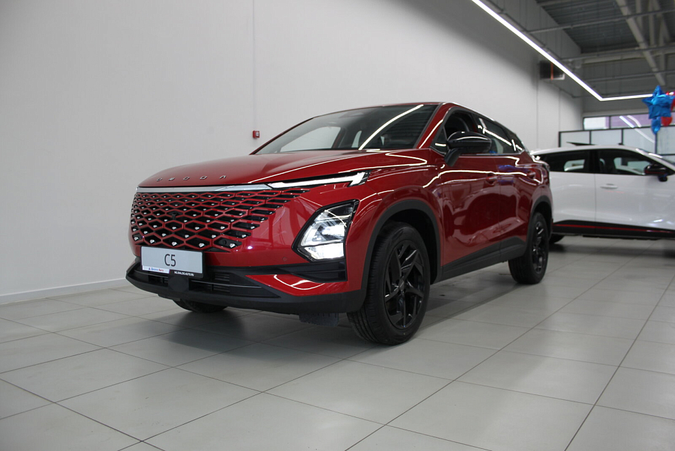 Omoda C5 , красный