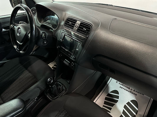 Volkswagen Polo Trendline, 2017 года, пробег 142342 км