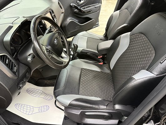 Lada (ВАЗ) XRAY BLACK, 2020 года, пробег 83981 км